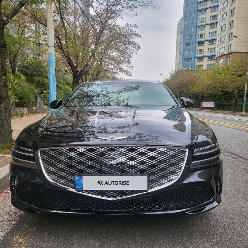 검은색 제네시스 G80 정면
